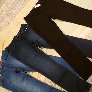 3 pair of Girl's Super Skinny jeans